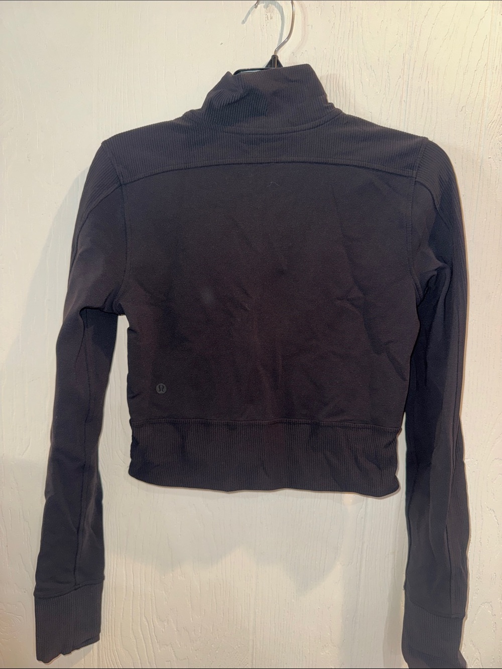 lululemon athletica Black Long-Sleeve Half-Zip Crop Top - Picture 2 of 2